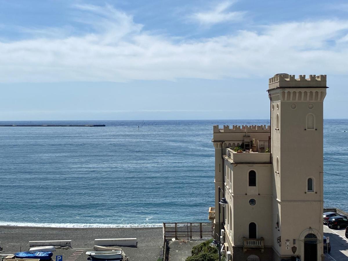 La Casa Dei Sogni Di Dory Apartment Genoa Luaran gambar
