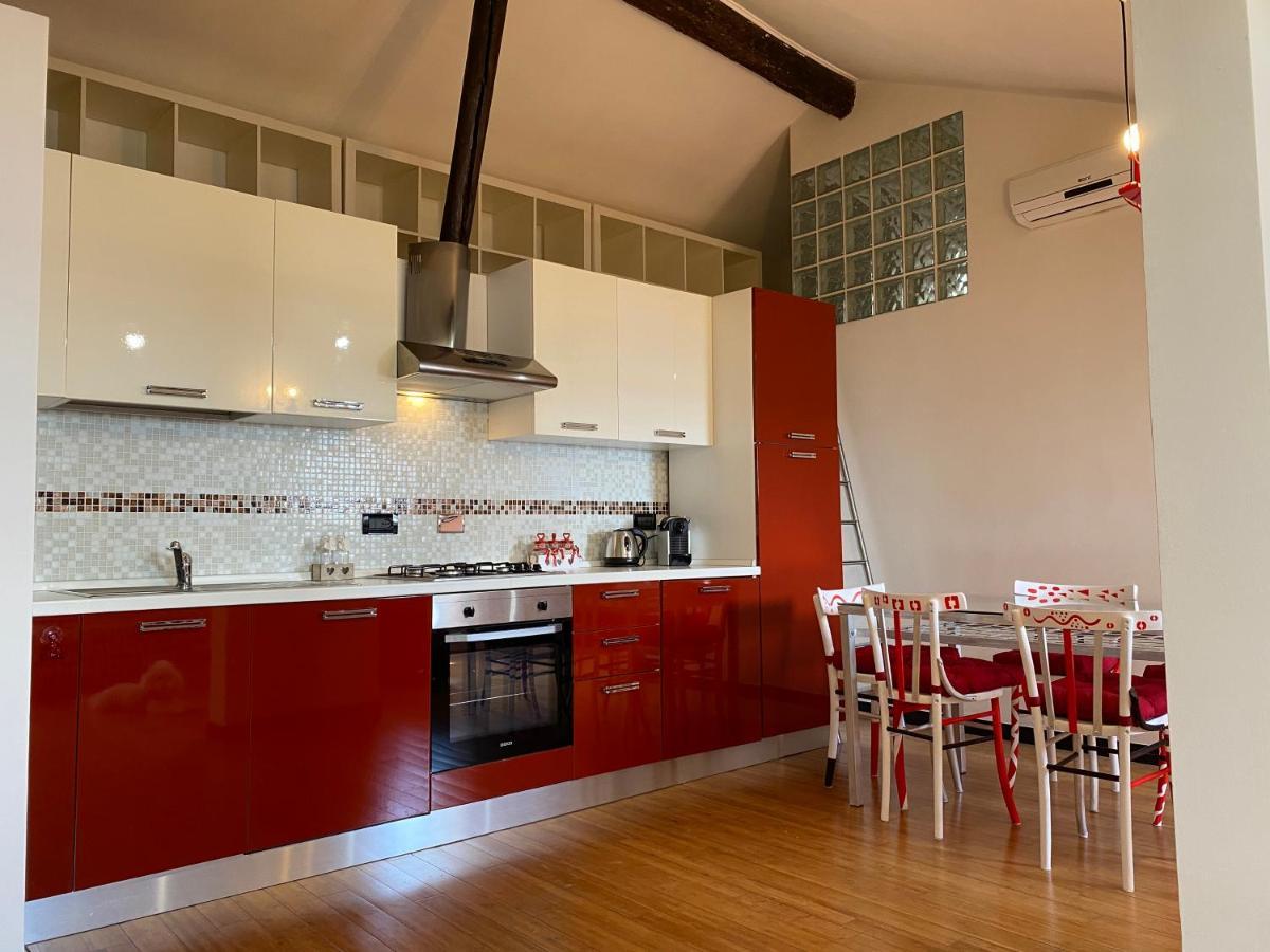 La Casa Dei Sogni Di Dory Apartment Genoa Luaran gambar